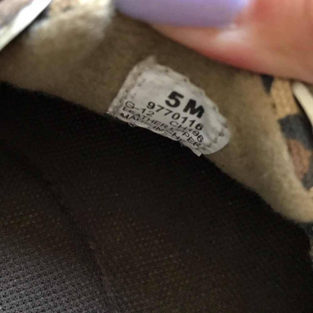 Sperry’s - Picture 5 of 5